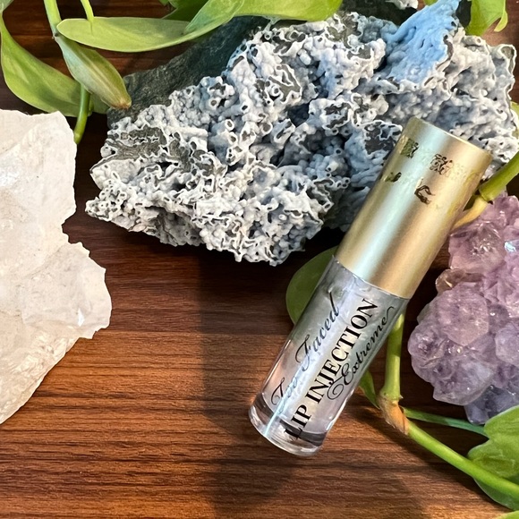 Too Faced Other - Too Faced Lip Injection Extreme Lip
Plumper - Original - Travel Size 1.5 gm